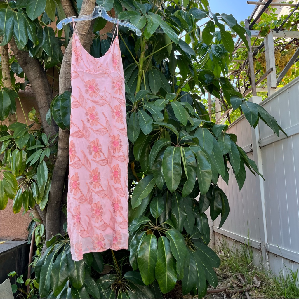 Vintage Tessuto Y2k Light Pink Floral Intricate Dress!